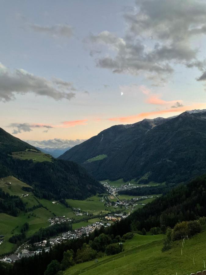 Ortnerhof Apartment Ahrntal Bagian luar foto