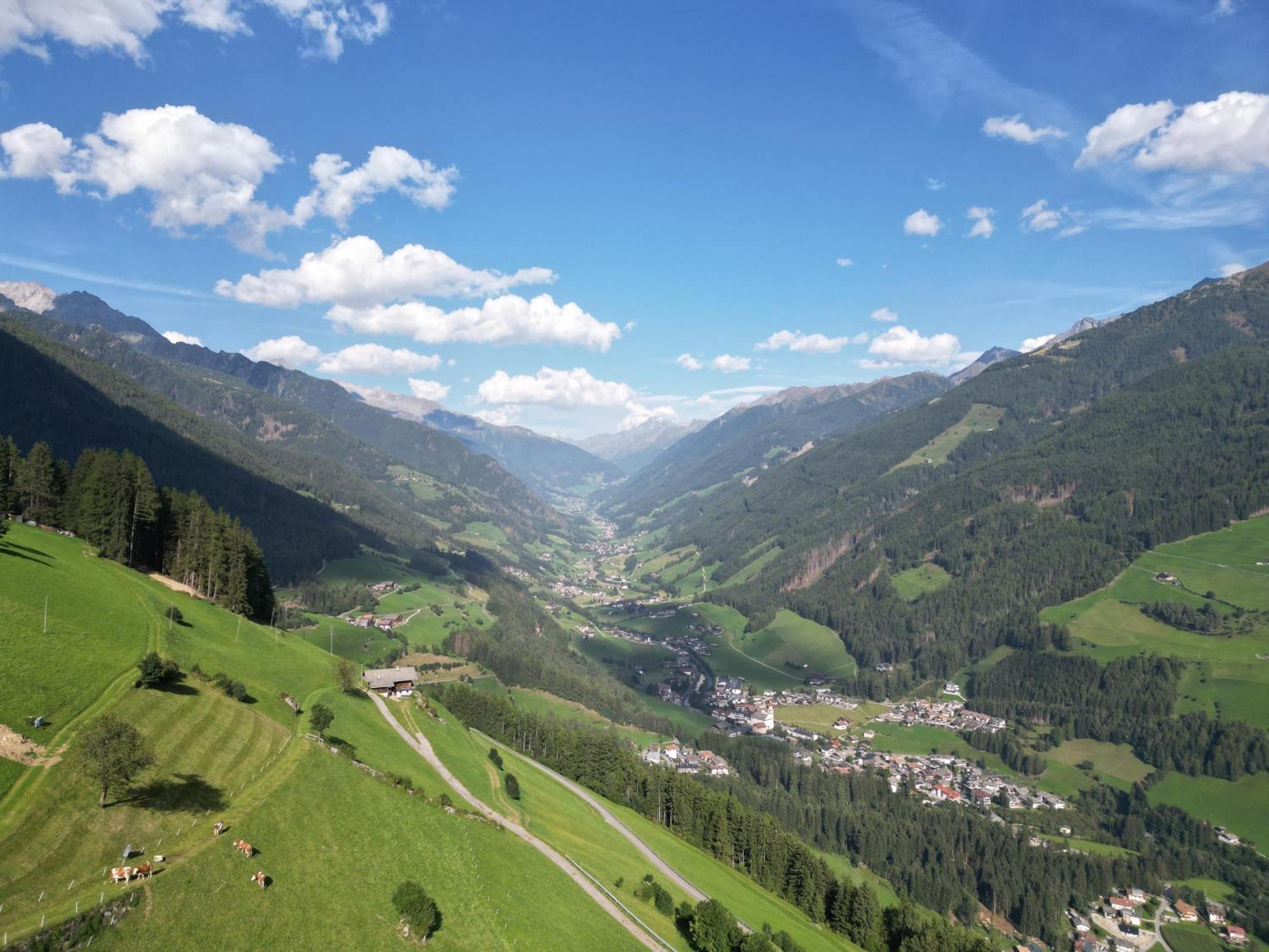 Ortnerhof Apartment Ahrntal Bagian luar foto