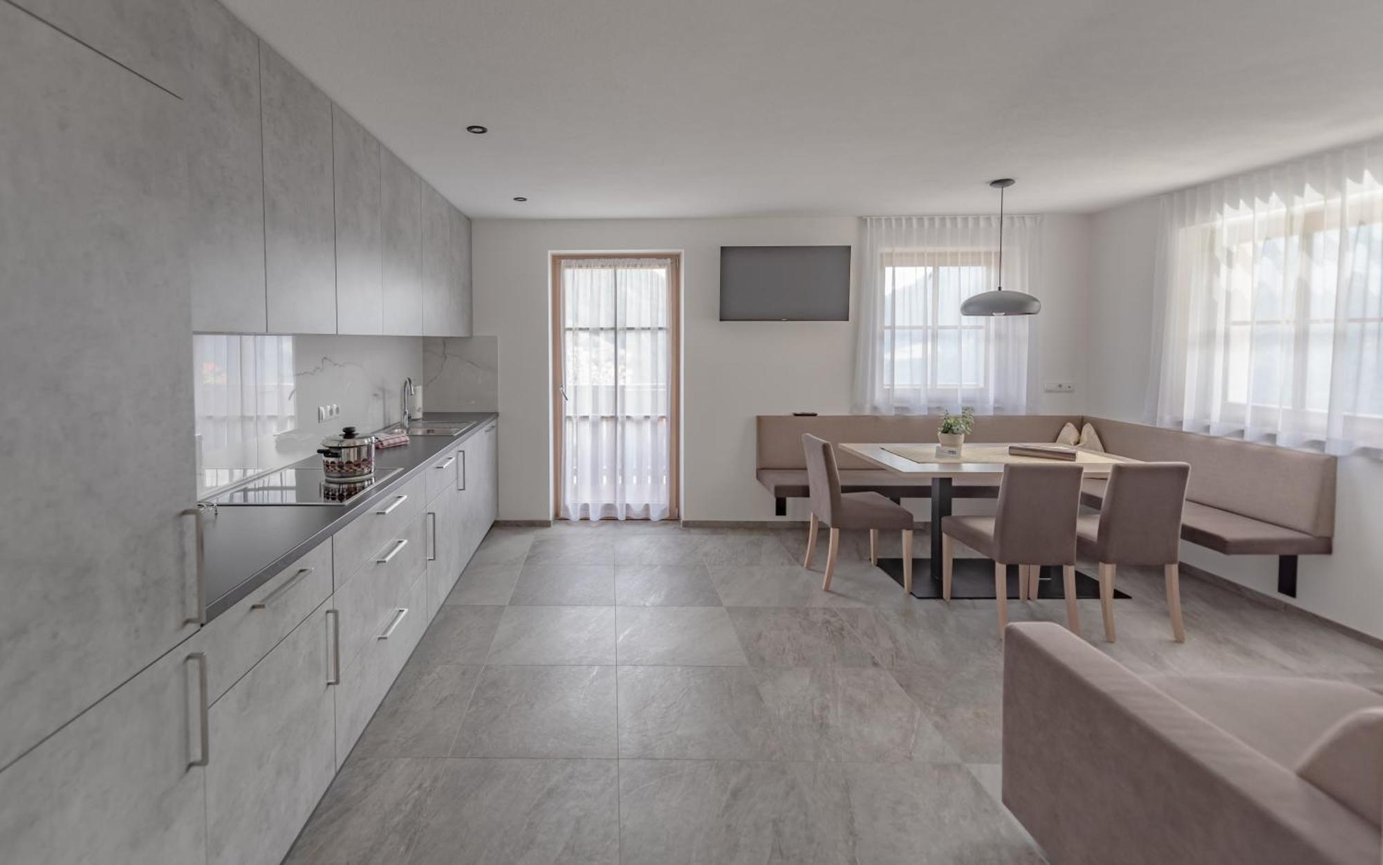 Ortnerhof Apartment Ahrntal Bagian luar foto